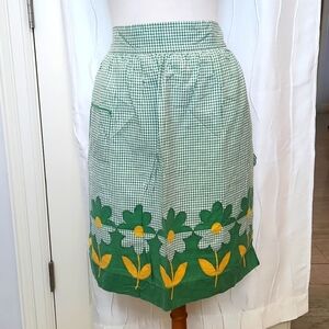 Vintage Plaid Floral Half Apron